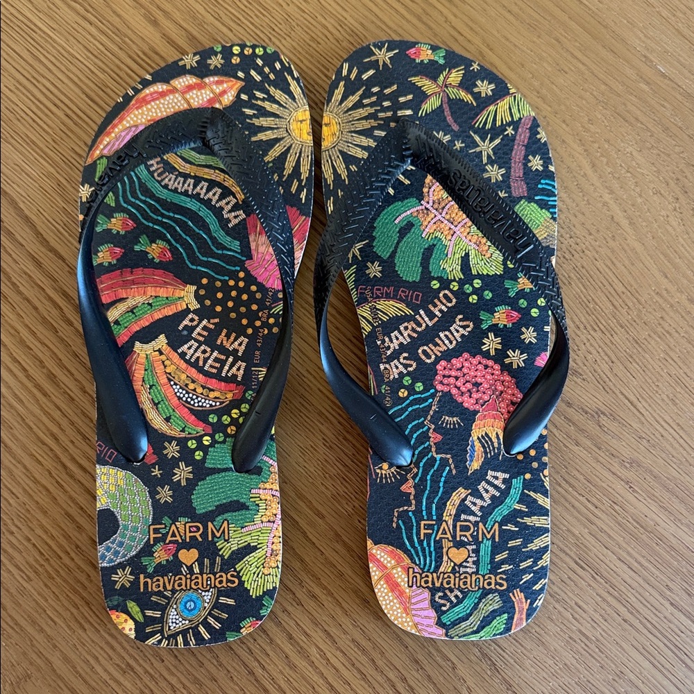Havaianas Farm Rio  Multicolor Tropical Flip Flops